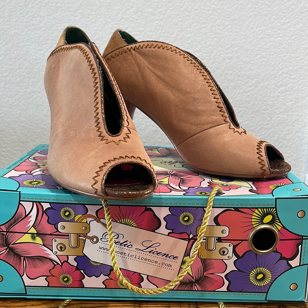 All or Nothing Mid Taupe by Poetic Licence heel
